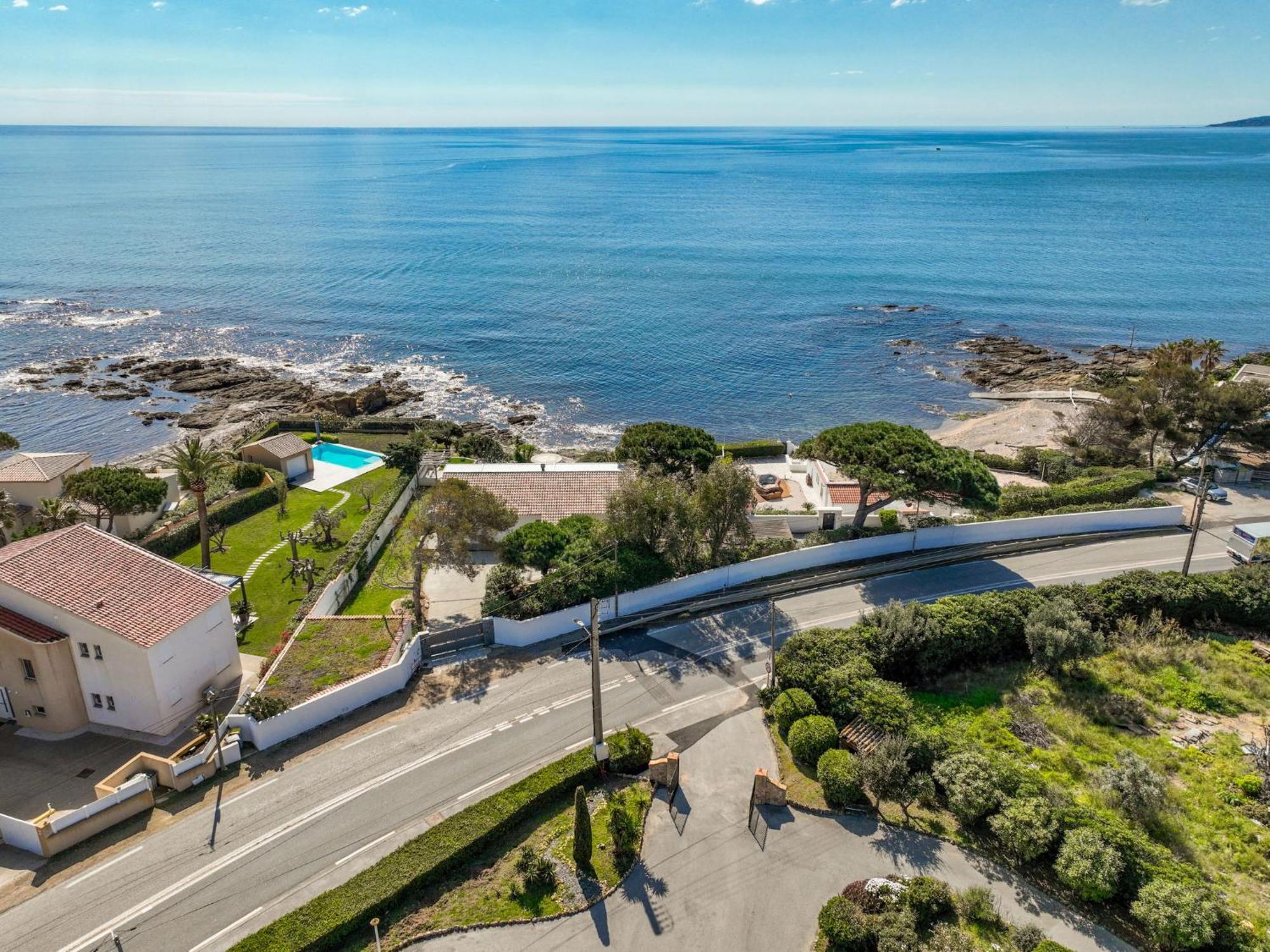 Studio Panorama By Interhome Les Issambres Bagian luar foto